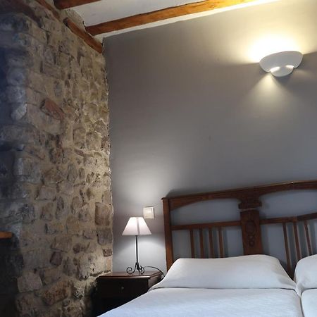 Hotel Casa Barria Pradoluengo Zewnętrze zdjęcie