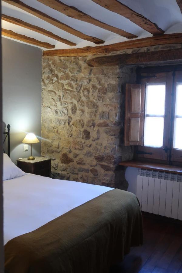 Hotel Casa Barria Pradoluengo Zewnętrze zdjęcie