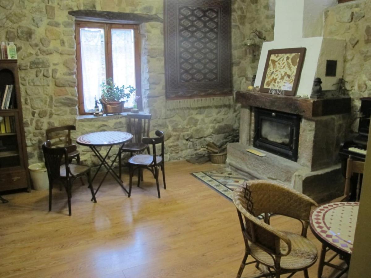 Hotel Casa Barria Pradoluengo Zewnętrze zdjęcie